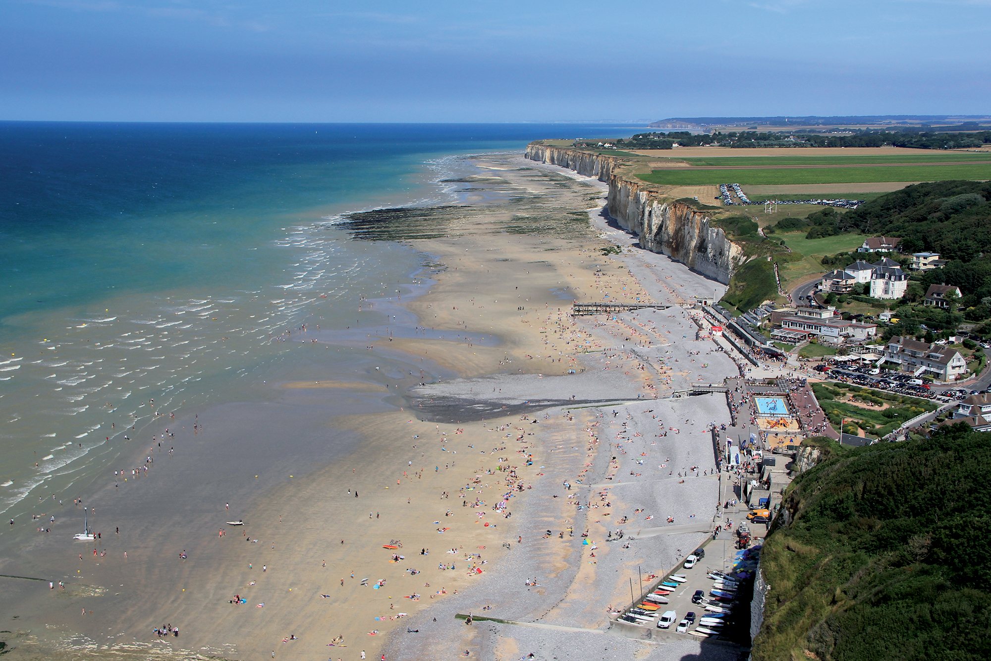 veules-les-roses-vue-du-ciel.jpg